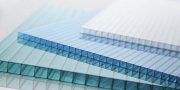 Tấm Polycarbonate Là Gì? Cấu Tạo, Ưu Nhược Điểm Và Ứng Dụng Thực Tế